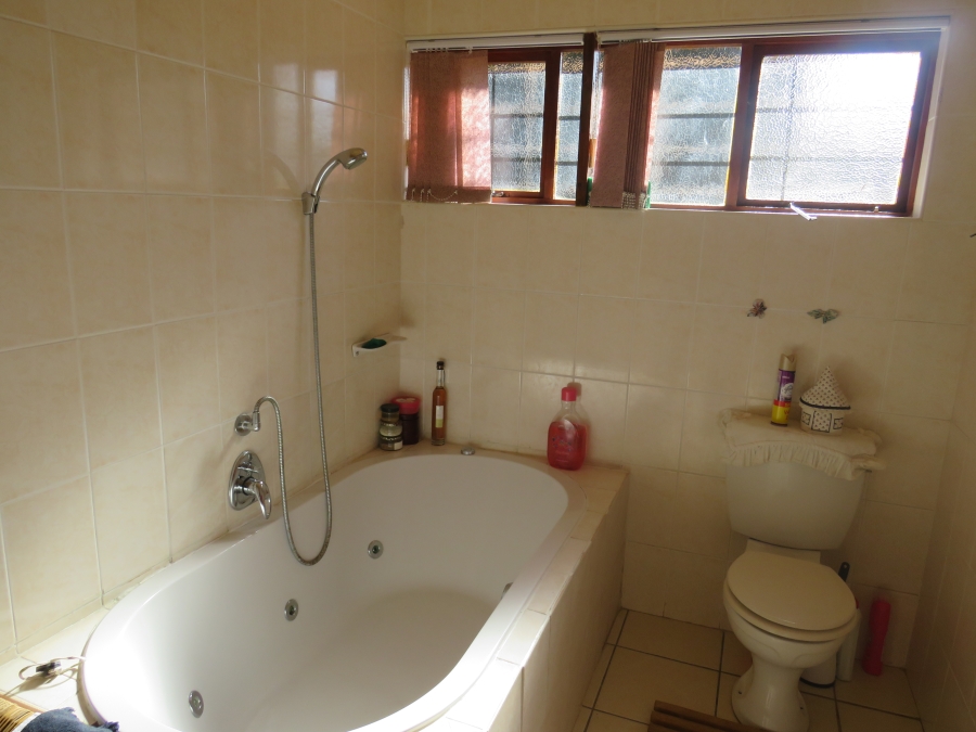 4 Bedroom Property for Sale in East Bank Eastern Cape